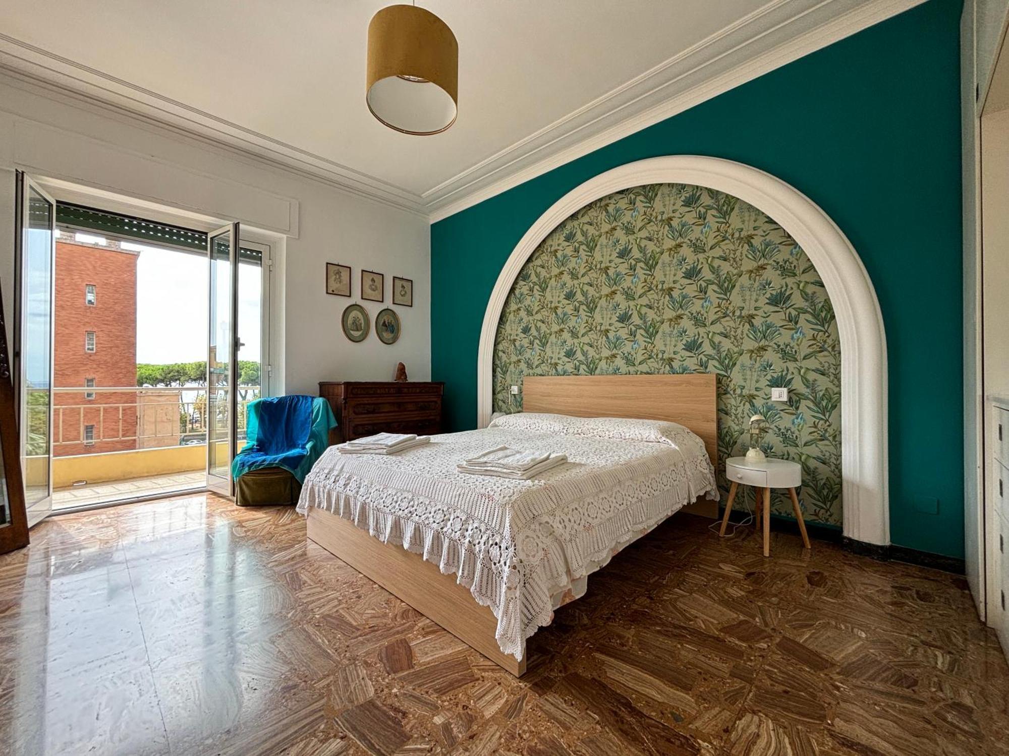 Ferienwohnung Casa Cele Centro Citta Vista Mare Ventimiglia Exterior foto